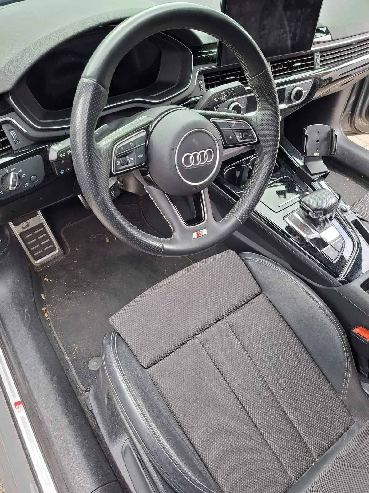 Audi A6 interieur voor reiniging