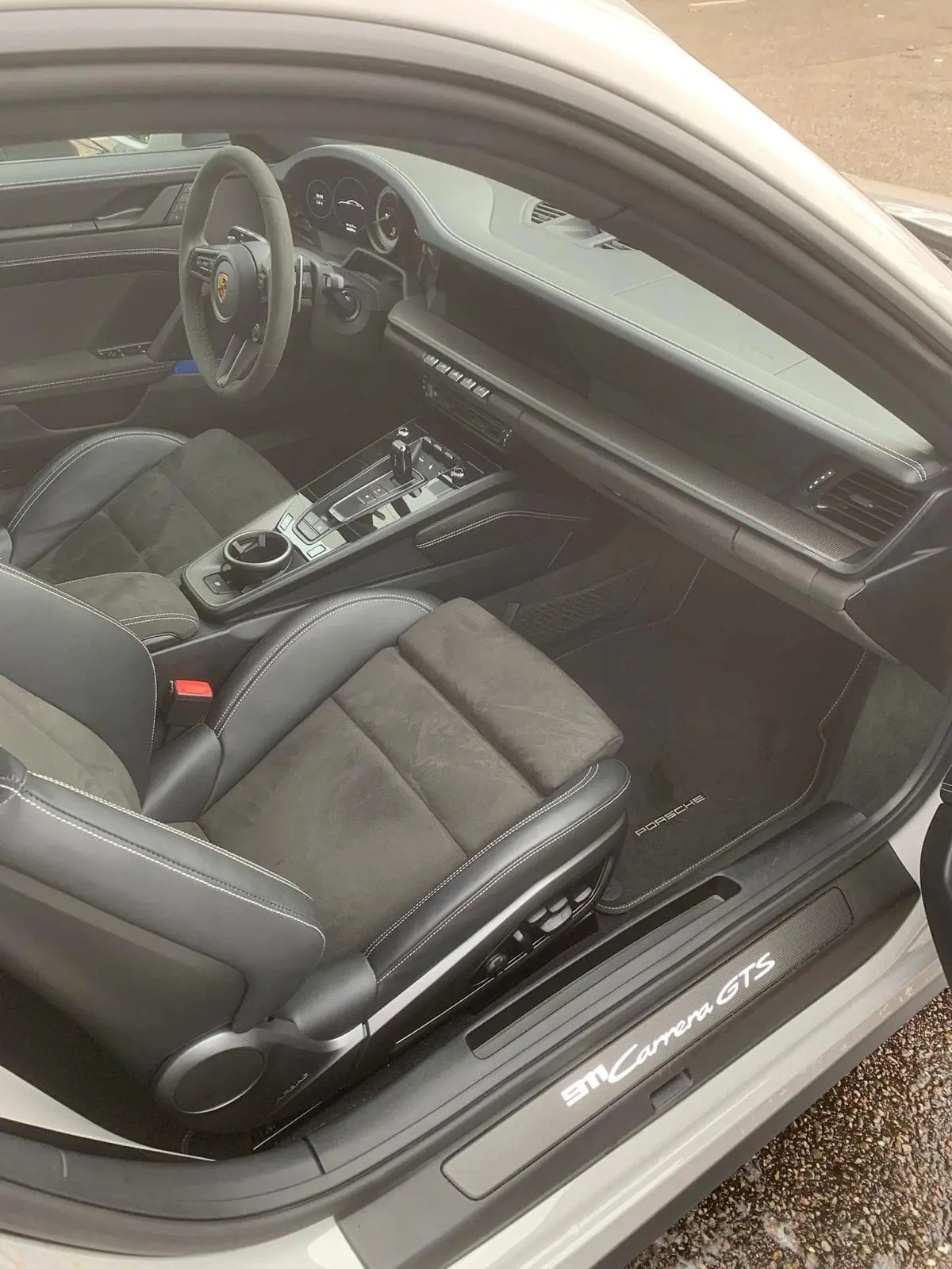 Auto-interieur na reiniging