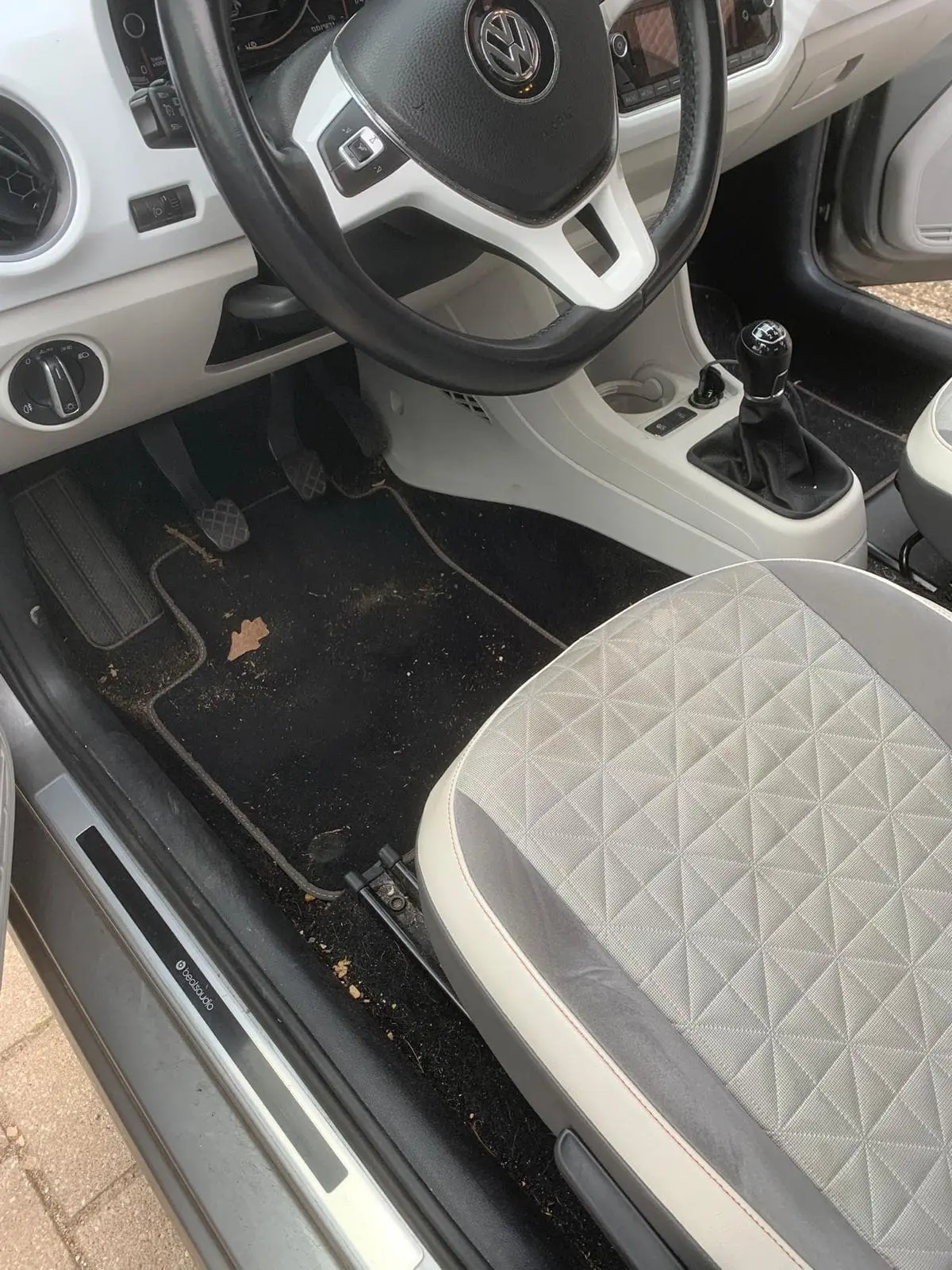 Auto-interieur voor reiniging