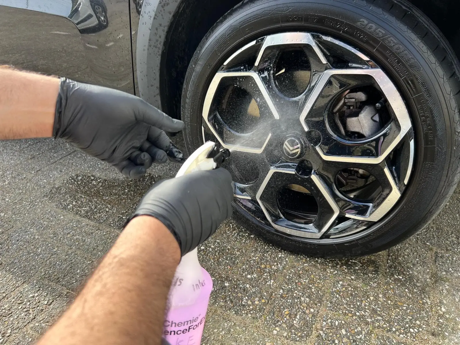 Velgen reinigen met dedicated reiniger